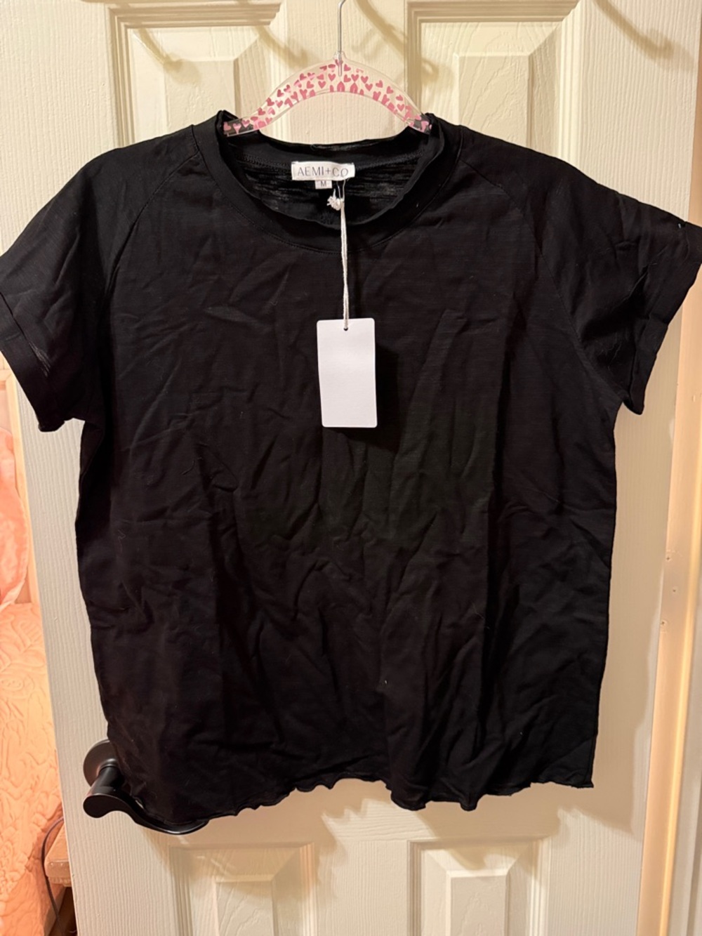 AEMI+CO Black Classic Crewneck Tee